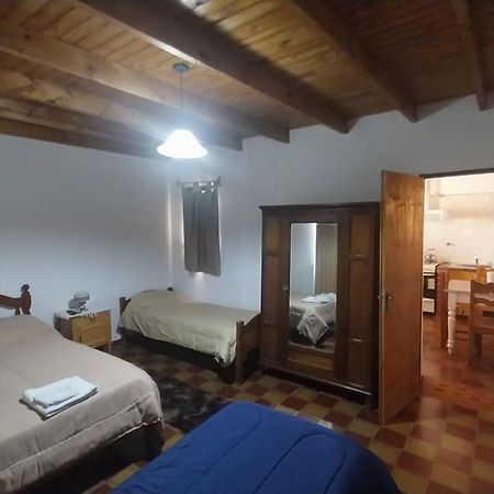 Departamentos Alvear Esquel Buitenkant foto