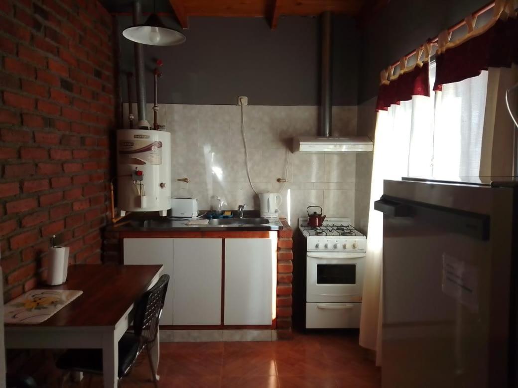 Departamentos Alvear Esquel Kamer foto